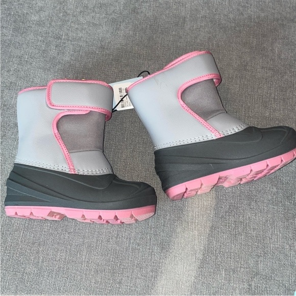 Cat & Jack Other - Cat & Jack Pink and Gray Toddler Snow Boots